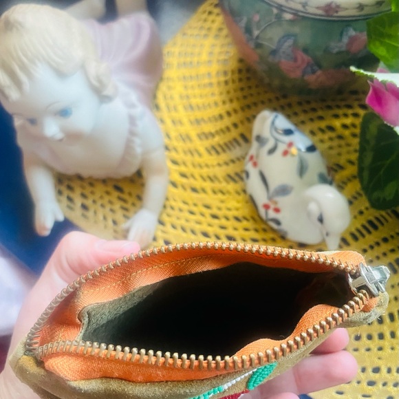 Vintage change purse genuine leather beadwork and heavy duty zipper - Picture 2 of 3